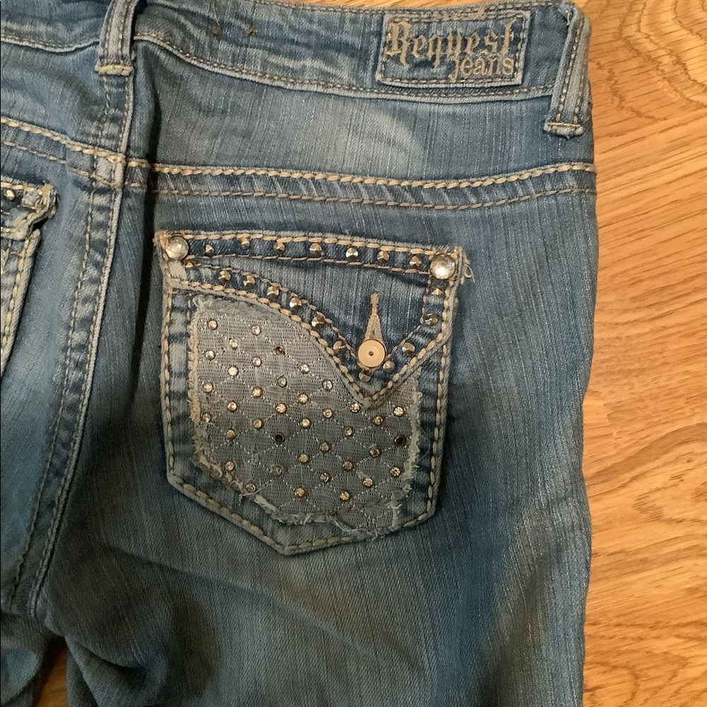 Girls light blue jeans
